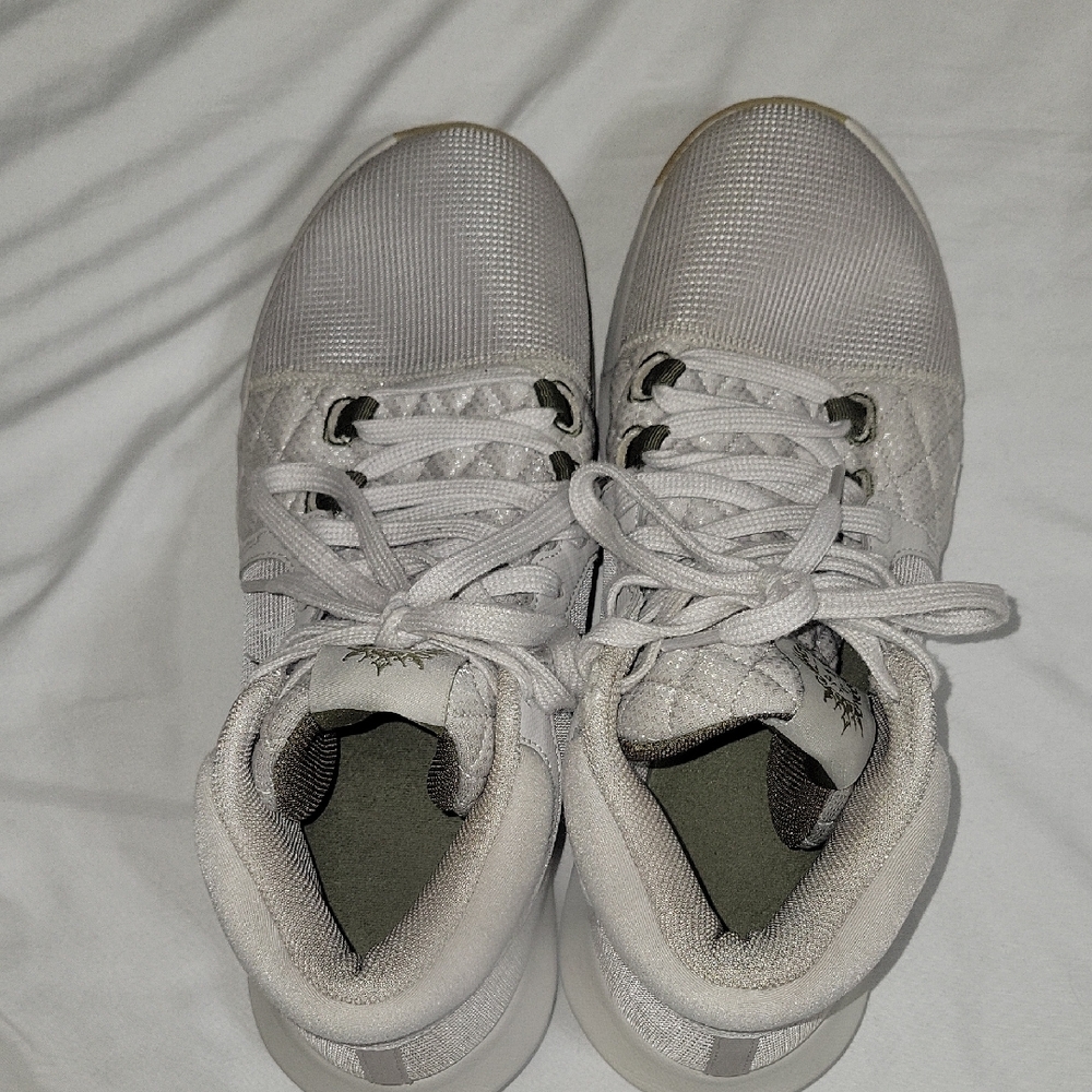 Nike White and Olive Basketball Shoes